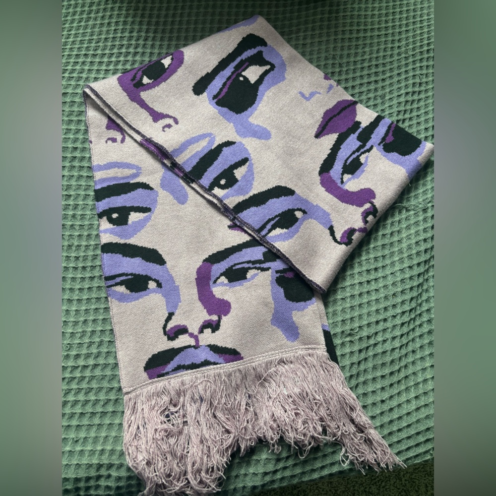 NWOT Kidsuper Face Scarf